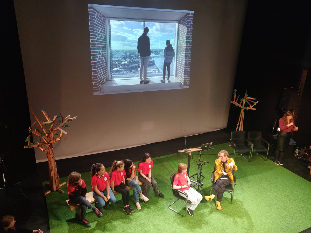 TheArkDublin's tweet photo. Nina, Aine, Naima, Lily, Glen & Aoife from The Ark #ChildrensCouncil talk about making #Lookout with artist Andy Field for @dublinfringe 2022.
Thank you to @RuthMcGowan for a wonderful introduction!
#RHRNFest #Symposium #ChildCoCreation #PracticeAndPlay https://t.co/LqoXsc1iI1