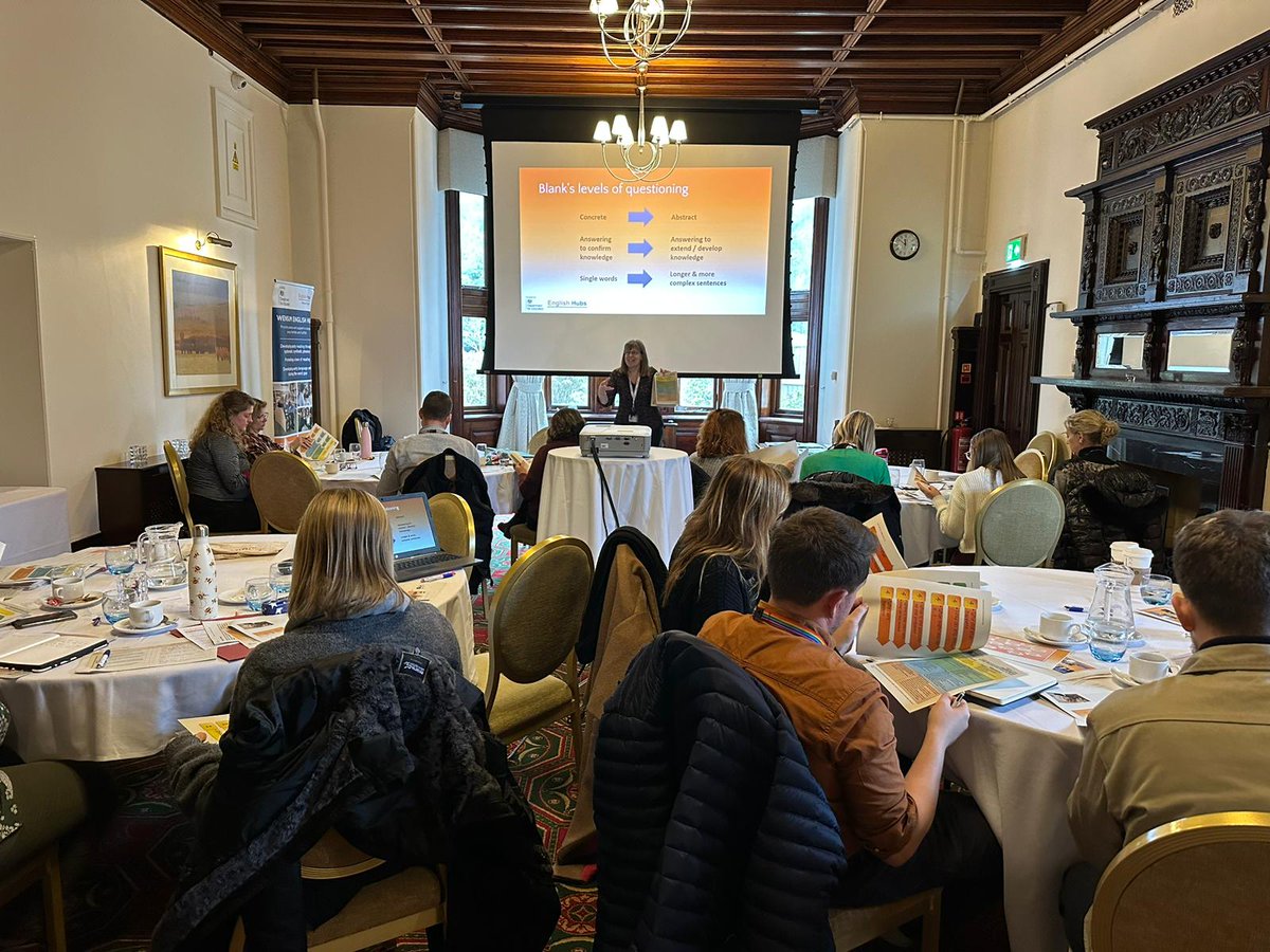 We've had a fantastic morning presenting the second session of our Early Language Programme.
It was great to have the support of so many leads at the session too. 
#EarlyLanguage #schools #CPD #FreeCPD #teacher