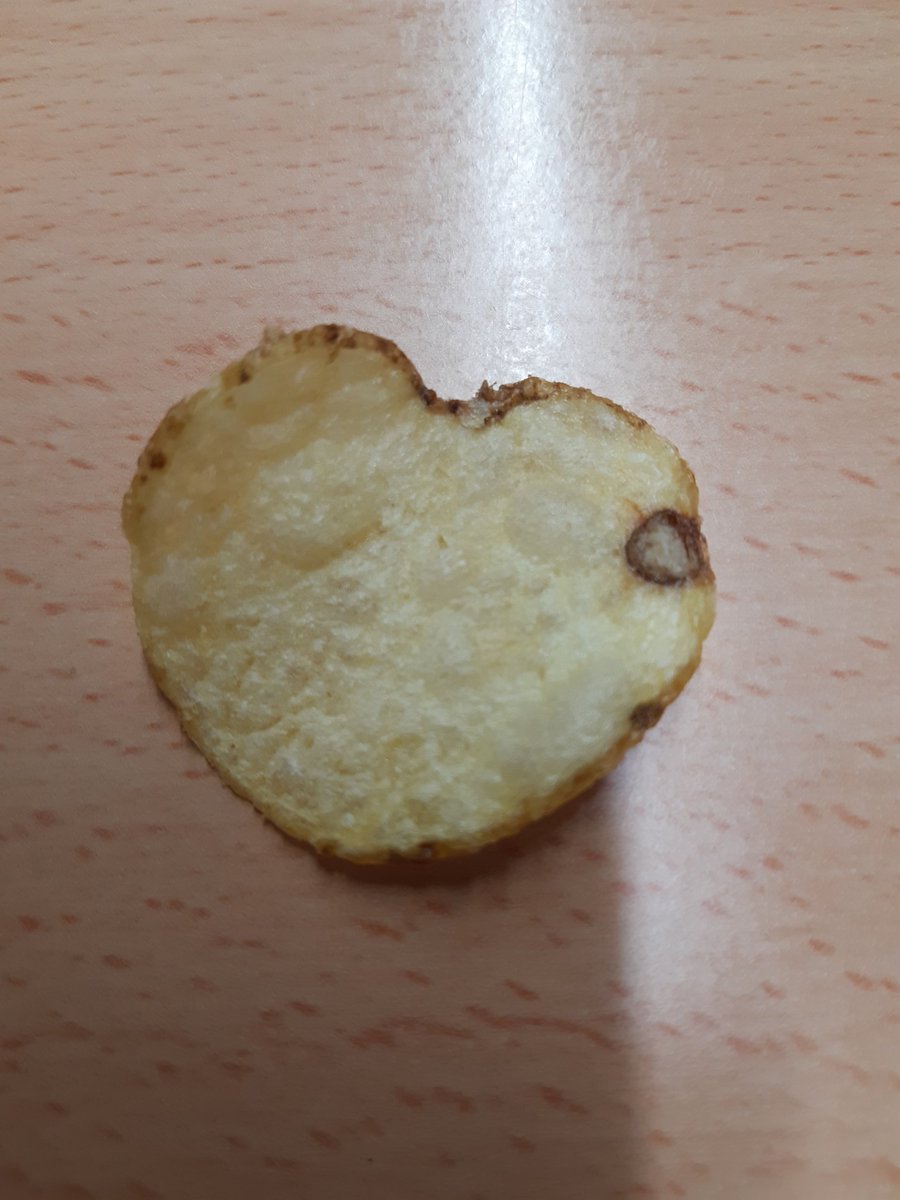 Myron_S's tweet photo. #lovefromwalkers @walkers_crisps Maybe one of the winners? https://t.co/GnSc9Io266