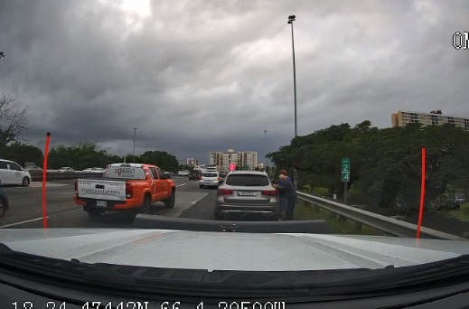 DTOP's tweet photo. Atención Conductores
Se reporta choque vehicular en el carril de aceleración en la PR-18, Expreso Las Américas, km. 2.4 de San Juan hacia Caguas. 
@lafortalezadepr @DronChinita https://t.co/iw6ZBBKFNa