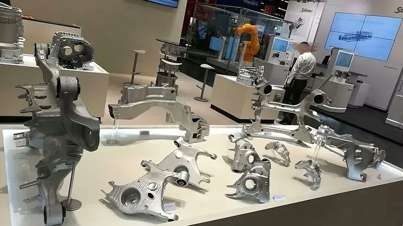 empcasting's tweet photo. Is die casting the most effective way to cast aluminum alloy materials?
https://t.co/OhRtTsfo1p
#diecasting #diecastingmachine #aluminum #aluminumcasting #manufacture #aluminumparts https://t.co/UaUyhwWE0l