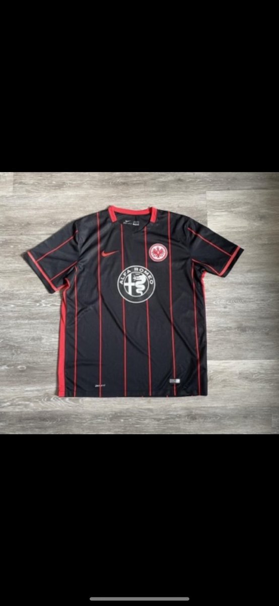 SJMFootyShirts's tweet photo. @ShirtSellerList @FinderShirt SHIRT FOR SALE!!
Eintracht Frankfurt 2015/2016 home shirt. Very rare shirt with the Alfa Romeo sponsor
Size XL, Very good Condition. £65 incl postage. Get in touch! Offers considered! https://t.co/Z7WkY8DK9b