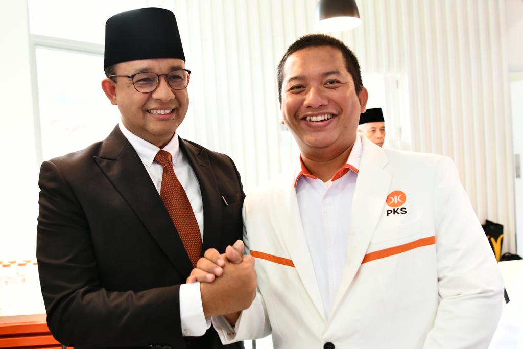 DeniArdini's tweet photo. Presiden Republik Indonesia Periode 2024-2029...
@aniesbaswedan

Insya ALLAH...

#PKSmenangAniesPresiden #DeniArdini https://t.co/OPlaPjGbGL