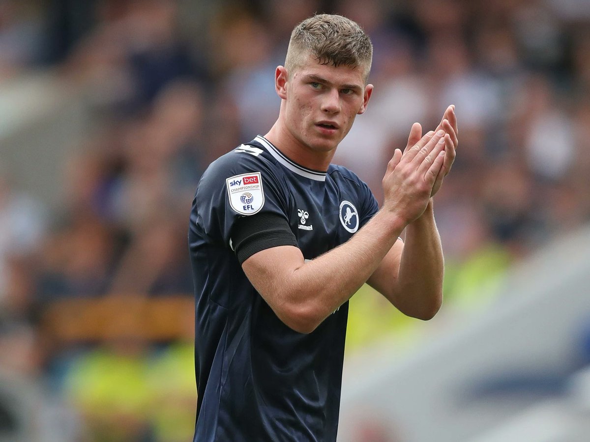 LUFCMOTcom's tweet photo. Millwall boss Gary Rowett on Charlie Cresswell 🗣

“He’s been outstanding... He’s shown a real calm authority and a consistency to his performances. I think I’ve said it all the way through, he’s going to be a top player but he’s not far off that now.” #LUFC https://t.co/a1GSCdOUr9