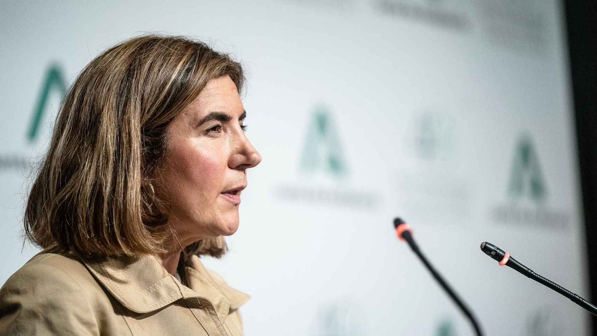 EmpleoJunta's tweet photo. La @AndaluciaJunta destinará 4,19 millones al nuevo Centro de #Orientación e #Innovación para el #Empleo
Apoyamos las iniciativas que optimicen los recursos de orientación e inserción laboral y emprendimiento
https://t.co/UmcnCHjkM8 https://t.co/sQwvveDJIX
