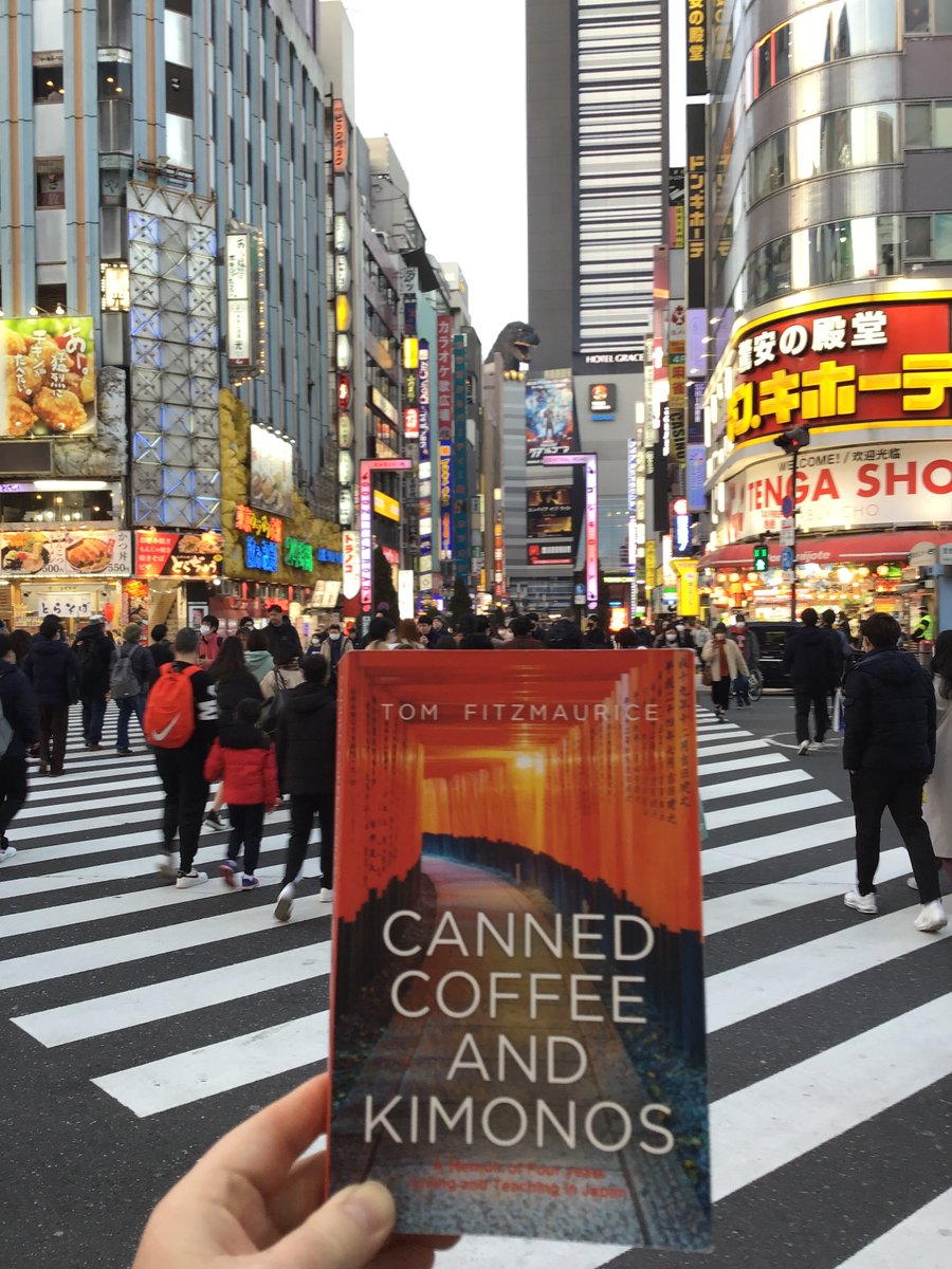 Yasukuni dori, Shinjuku, Tokyo You may recognise this location from The Killers' 'Read My Mind' music video or the film 'Lost in Translation'. By the way, can you spot Godzilla? photo by Tom Fitzmaurice, February, 2023 #cannedcoffeeandkimonos