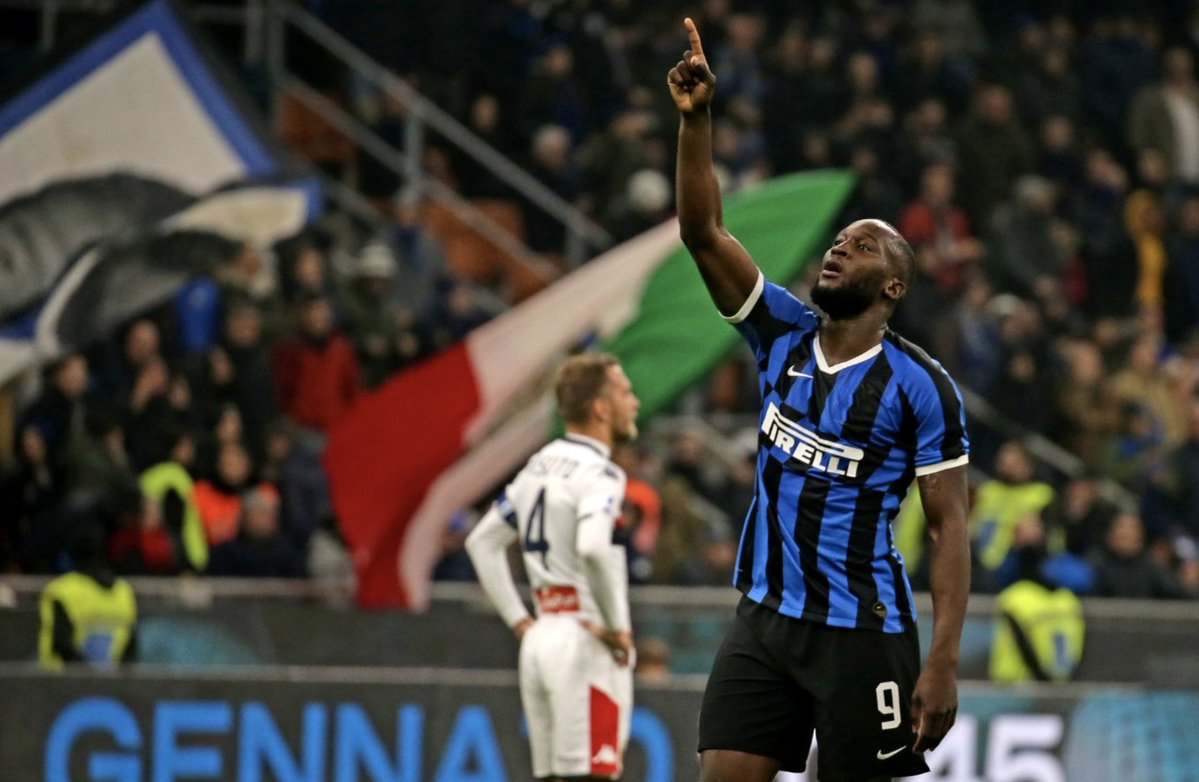 sportingindex's tweet photo. Romelu Lukaku has been involved in 12 goals in his last 15 appearances in the UEFA Champions League. 💪
⚽️ Goals - 10
🤝 Assits - 2
HUGE involvement. 🔥
#FCIMFCP I #ForzaInter I #UCL https://t.co/fnW9MmB8s0