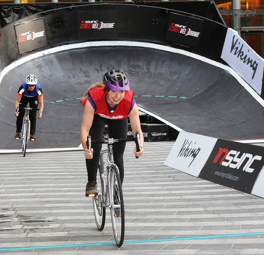 🌍 Street Velodrome is the world’s most accessible live cycle sport event! 

🏆 An award-winning, entirely free to participate, pop-up event solution🚴 

Contact the team for more information: streetvelodrome@cubemanagement.co.uk 

#cycling #events #popupevent #trackcycling