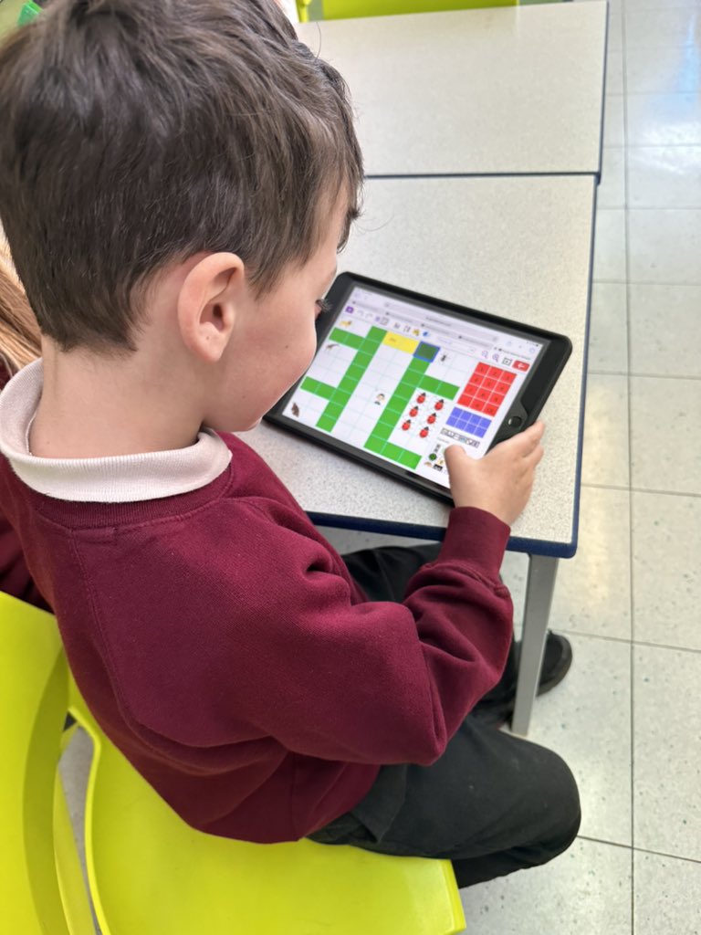 HollandMoor's tweet photo. Class 1R created their own Zoo using 2calculate on Purple Mash, making sure to lock in the lions! https://t.co/oDJpPco3aJ