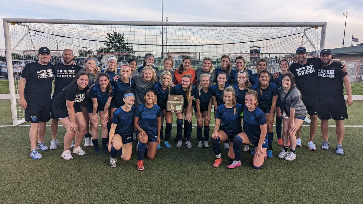 5 days and counting!!! Get your forms in and stay on the grind! See you at Cbac on Monday at 3:30! <a href="/aweb9/">Andy Weber</a> <a href="/andrew_miller21/">Andrew Miller</a> <a href="/ProfEnright/">Mr. Enright</a> <a href="/KatieHecker22/">KatieHecker22</a>