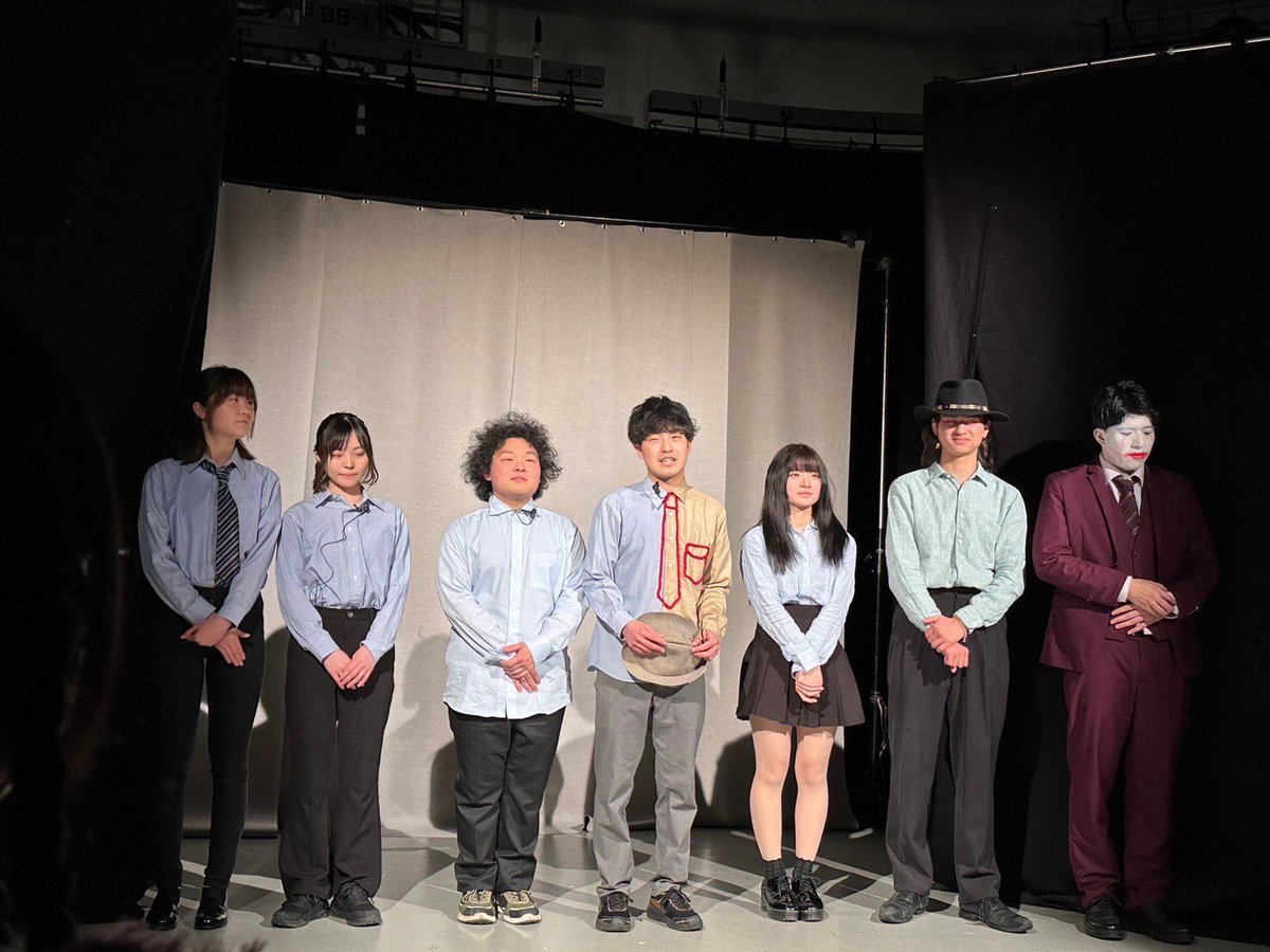 linen_studio0's tweet photo. Studio Linen 『LINE〜線についての短編集〜』
2/22,2/23@大阪芸大
2日間の公演が終了しました!
ご来場いただいた皆様、誠にありがとうございました✨
次の公演は 埼玉 です!!
ご来場お待ちしております!🤡
#LINE線についての短編集
#舞台
#演劇
#スタジオリネン
#studiolinen
#大阪芸大 https://t.co/b9pyciPt3r