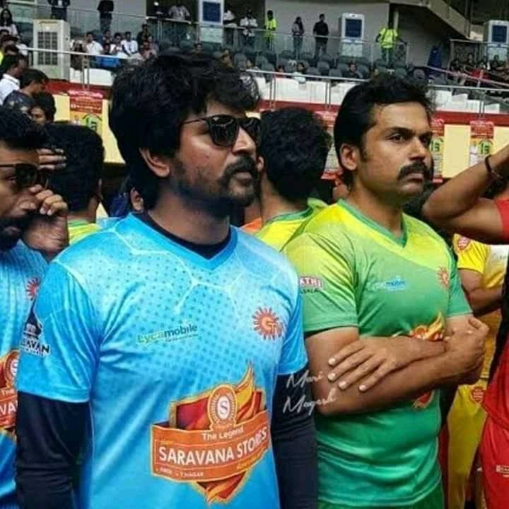 lovely_akilan's tweet photo. Most Successful &amp; Hardwork Actor 
In Film Industry 🔥 Whichever Role he 
can Manage 😎 That is @Karthi_Offl Anna ❤

👏Best Wishes On Behalf  Of  Prince @Siva_Kartikeyan Fans For #Sulthan
And Ur Future Projects👐!

#16YearsofKARTHISM ❤ https://t.co/8KSnFkuli0