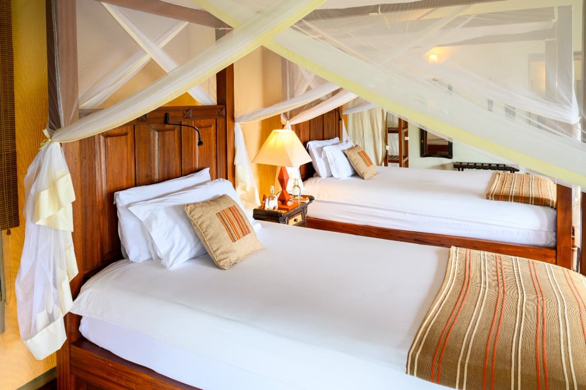 OlareMara's tweet photo. The deluxe tent is accented with modern-day comforts designed with you in mind. 

#OlareMaraKempinski #olareMaraMagic #OlareMaraGameDrive https://t.co/nsefOs0k95
