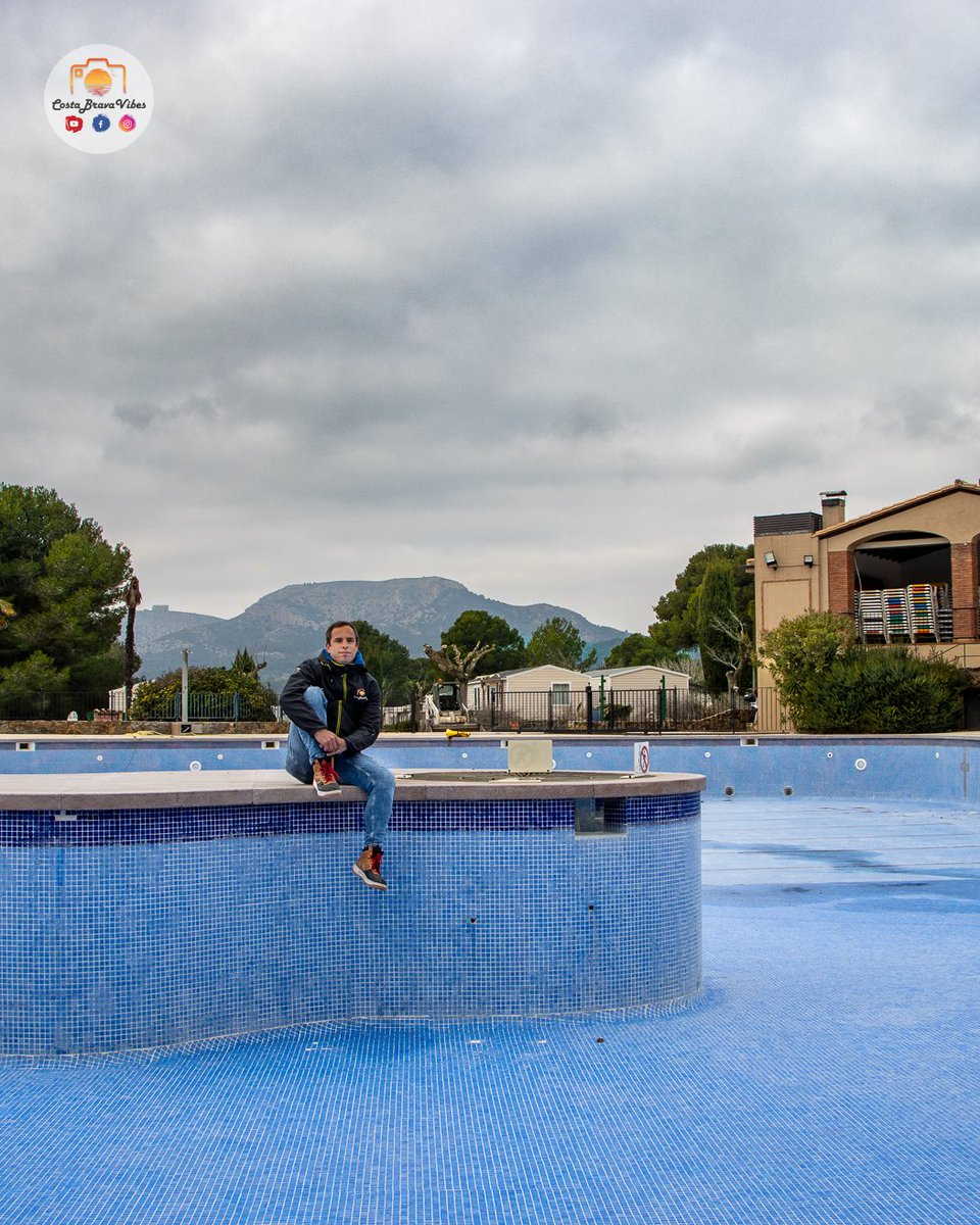 Costa Brava Vibes (@costabravavibes) on Twitter photo Today, I was at <a href="/campingcmontgri/">Castell Montgrí</a>, where preparations for the upcoming season have already started.😁 Just a couple of months before the campsite will be filled with joy and laughter. People in the pool, having a drink on the terrace, and entertainment on the stage. See you there! Today, I was at <a href="/campingcmontgri/">Castell Montgrí</a>, where preparations for the upcoming season have already started.😁 Just a couple of months before the campsite will be filled with joy and laughter. People in the pool, having a drink on the terrace, and entertainment on the stage. See you there!