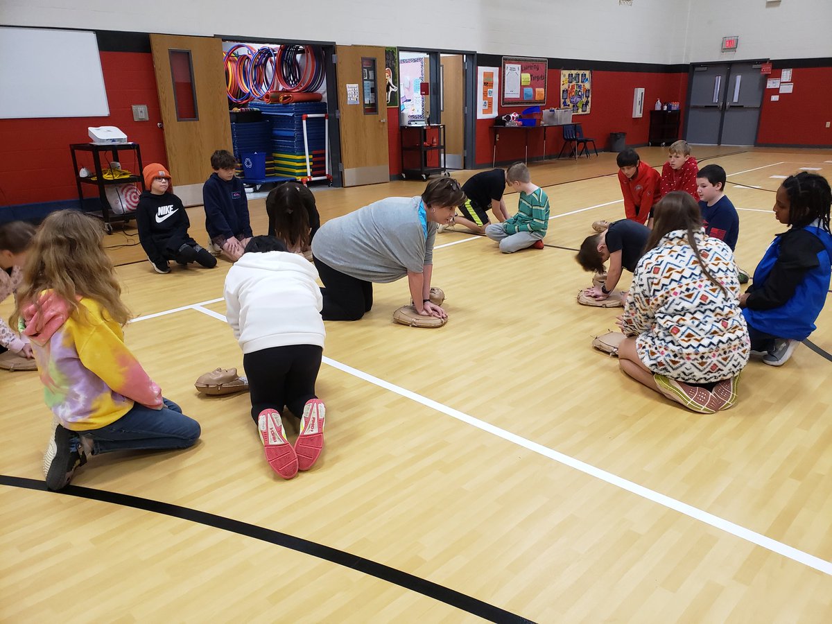 LeeAnna Saffle (@coachsaffle) on Twitter photo Thank you Nurse Freed for helping to lead our 5th grade lesson on hands only CPR this week! <a href="/BridlewoodES/">Bridlewood ES</a> Thank you Nurse Freed for helping to lead our 5th grade lesson on hands only CPR this week! <a href="/BridlewoodES/">Bridlewood ES</a>