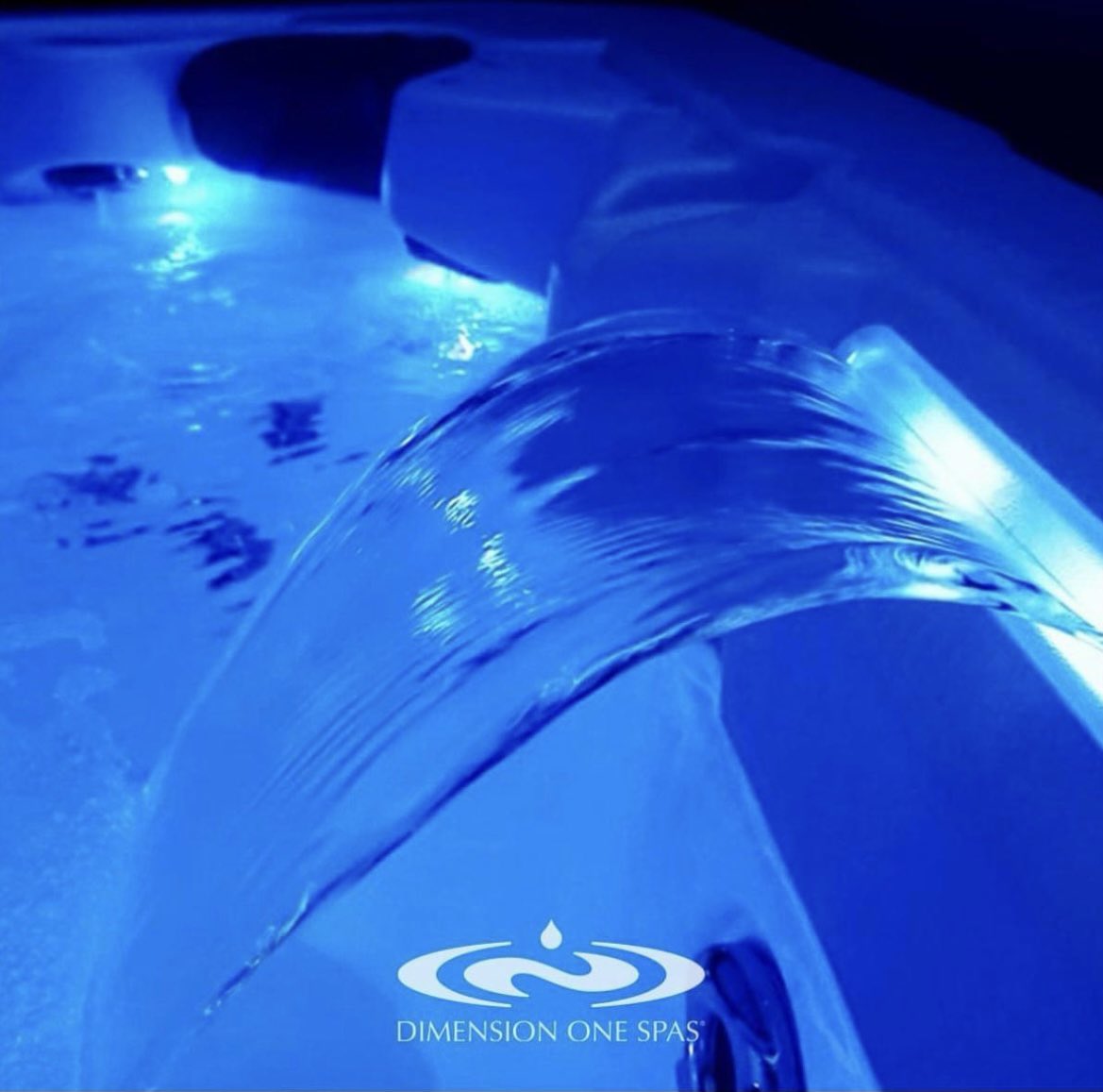 aquavenus2's tweet photo. 💧Cascade et Luminothérapie font parties de la détente à 37 degrés toute l'année ....

#Jacuzzi #DimensionOneSpas #cascadespa
#chromotherapie #installationspa #ventespa https://t.co/SyomoQf4jg
