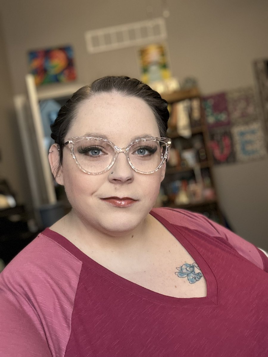 CeliaBBW on Twitter "Happy Thursday! Celia can’t wait for the weekend