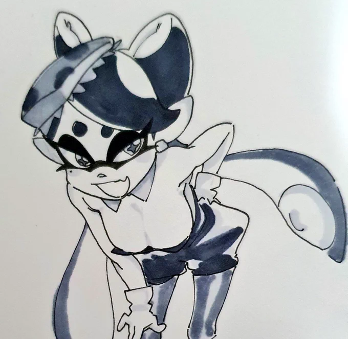 client was kind and let me use them as a guinea pig bc I wanted to do the tentacles w markers lol. I have just been drawing stuff w these all day. have a callie too 