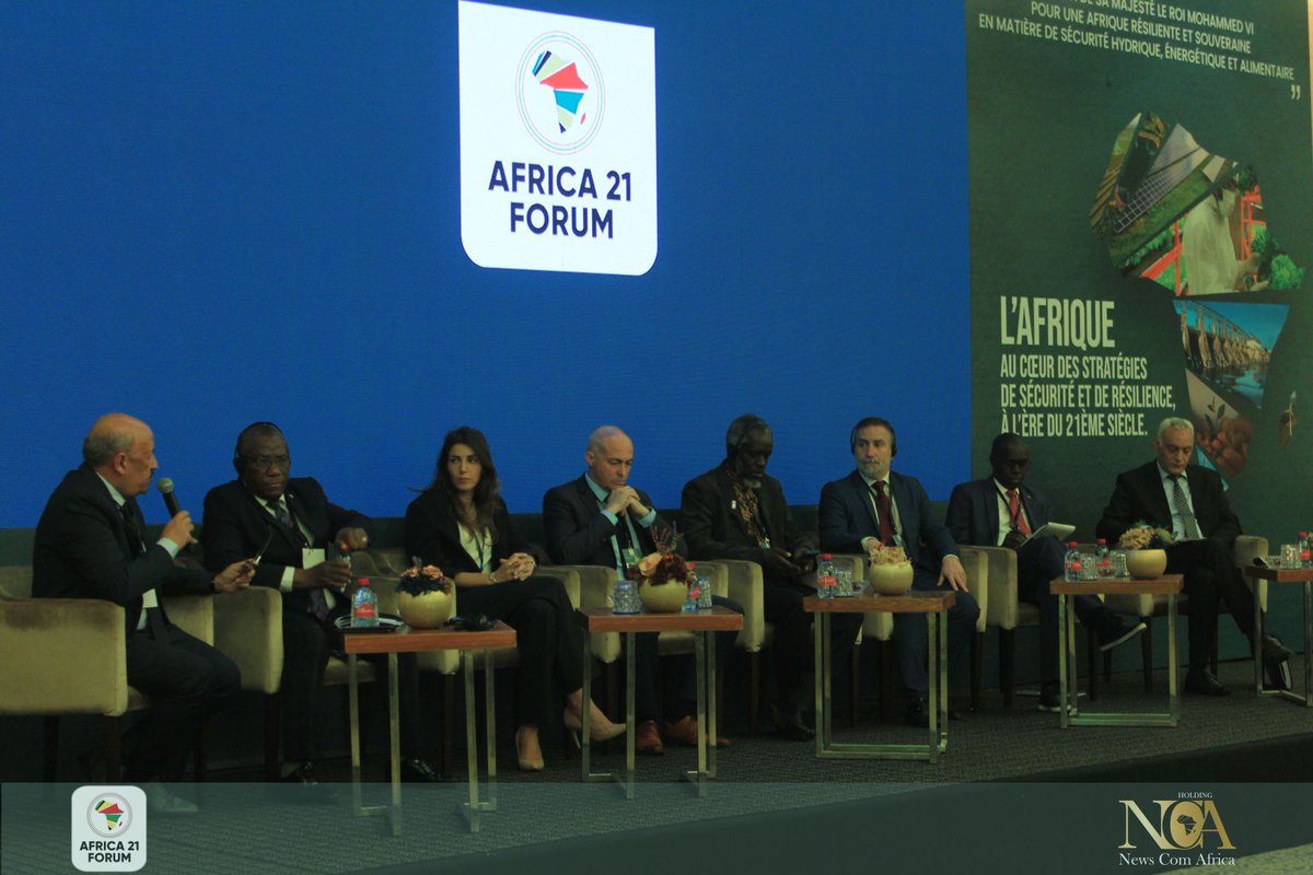 #Africa21Forum l Panel : "Quel modèle africain de transition énergétique à l’heure de la décarbonation ?", modéré par <a href="/MouttaqiA/">Mouttaqi Abdellah</a> 
Avec l'intervention de : <a href="/MTEDDMAROC/">MTEDD وزارة الانتقال الطاقي والتنمية المستدامة</a>, <a href="/andyamadi/">Andy Amadi</a>, Wahba Zniber, Ahmed Ghzaoui, Enrique Girón, Joseph Adelegan et Moubarack Lo