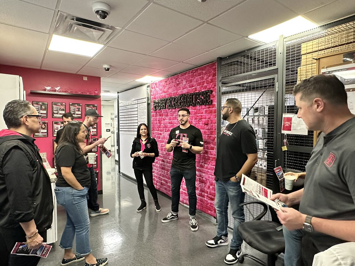 Julian Gomez tweet media