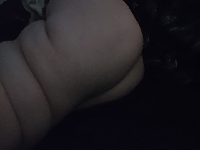 Rt to spoon me 😏🤤 https://t.co/rd6MIuelVD<a href="/tag/linkinbio"class="tags"><span>#linkinbio</span></a><a href="/tag/newcontent"class="tags"><span>#newcontent</span></a><a href="/tag/onlyfans"class="tags"><span>#onlyfans</span></a><a href="/tag/nsfwtw"class="tags"><span>#nsfwtw</span></a><a href="/tag/elizabethlovley"class="tags"><span>#elizabethlovley</span></a>