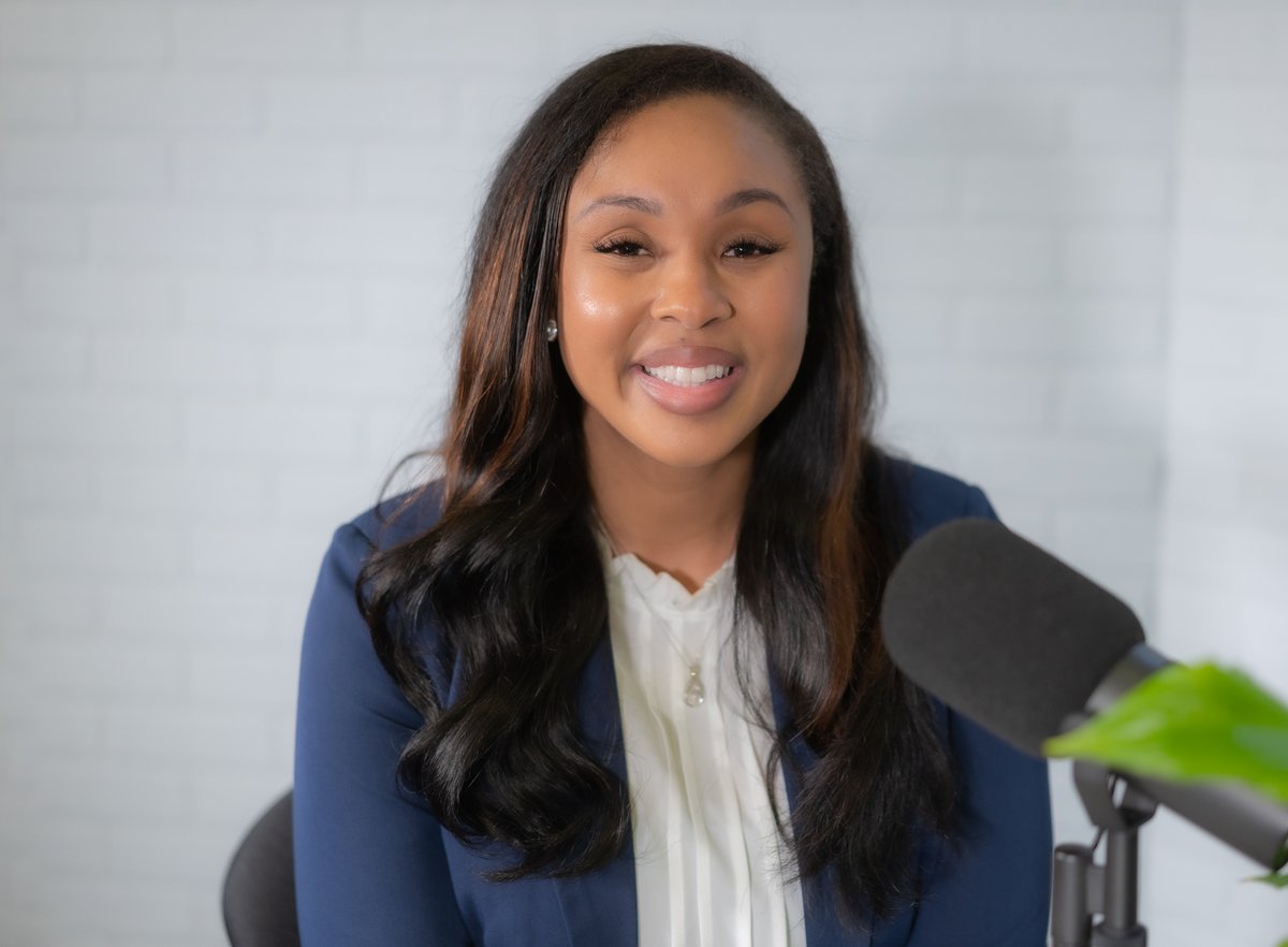 TylerISD's tweet image. IT'S HERE! The newest Talks with Tyler ISD episode features Orr Elementary Principal Lauren Smith. She talks about her experiences as an author and principal. #podcast #educators  🎙 Listen now at tylerisd.org/podcast