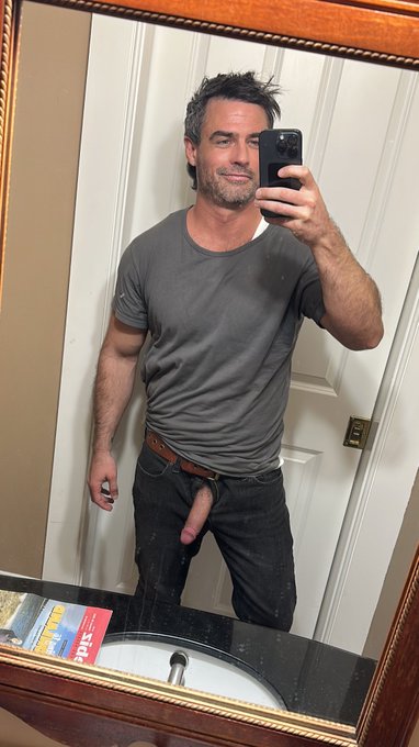 Is my dick showing? https://t.co/o7SbZzy8G2<a href="/tag/fitness"class="tags"><span>#fitness</span></a>