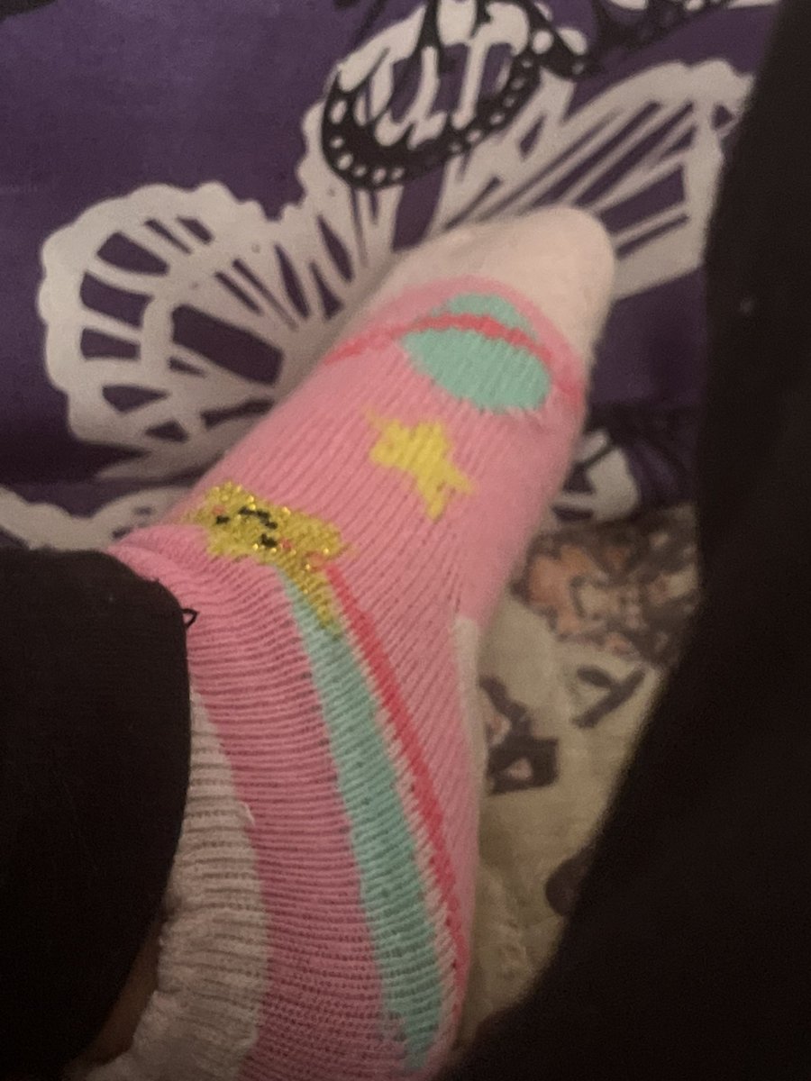 JeeeenXoXo's tweet photo. When you leave behind evidence that you did in fact have moms phone and you are the reason it’s covered in Cheetos 😵‍💫 https://t.co/beUqgL1KLP