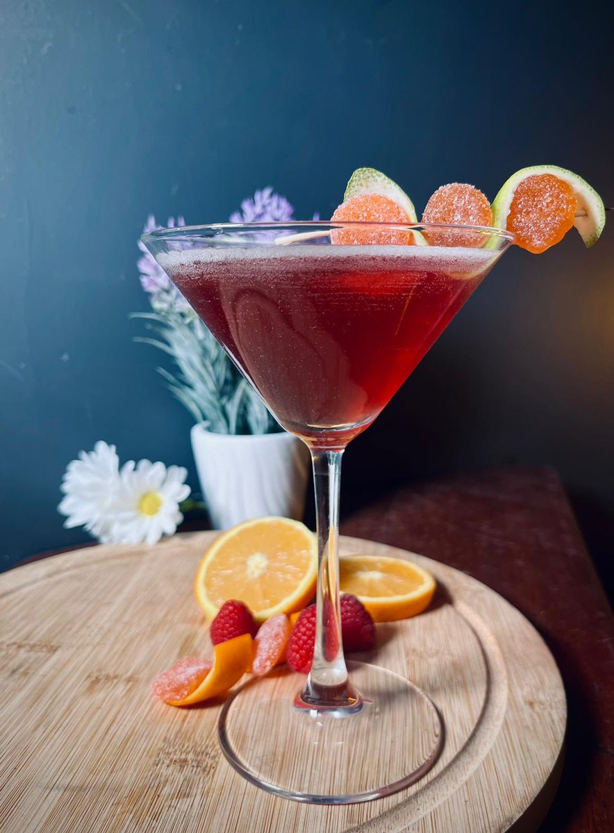 No 2 in our Scottish Icon Cocktails - The Adventurer. Created for piper John MacGregor who left these shores to find himself at the Battle of the Alamo with one Davy Crockett. John and his fellow Texan rebels (187) held 5000 Mexicans in the defining moment of Texas independence!