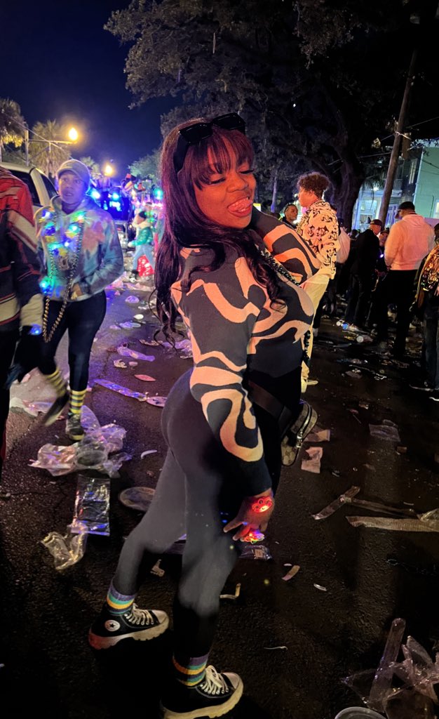 heylilken's tweet photo. The good times did roll indeed🥳 #MardiGras2023 https://t.co/XWxDBfqhkU