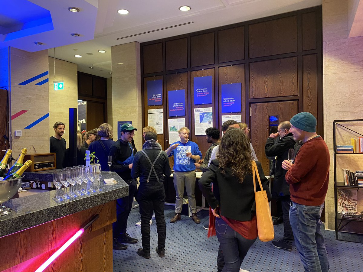 Happy LABissage! Das <a href="/citylabberlin/">CityLAB Berlin</a> begrüßt heute neue Exponate in der Ausstellung. Wir freuen uns 🤩