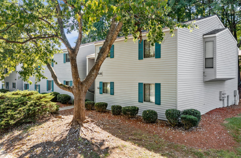 RosenNorthHills's tweet photo. Find Your Home today @Arbornorthhills
Arbors at North Hills in Raleigh, NC
https://t.co/HEmHsIcfKT
#Apartments #NC #Apartmentlife #Lovewhereyoulive #homeishere #NewHome
#homesweethome #aptdynamics #apartmentliving #apartmentsearch #Apartmentsnc https://t.co/lii7o5y8xv