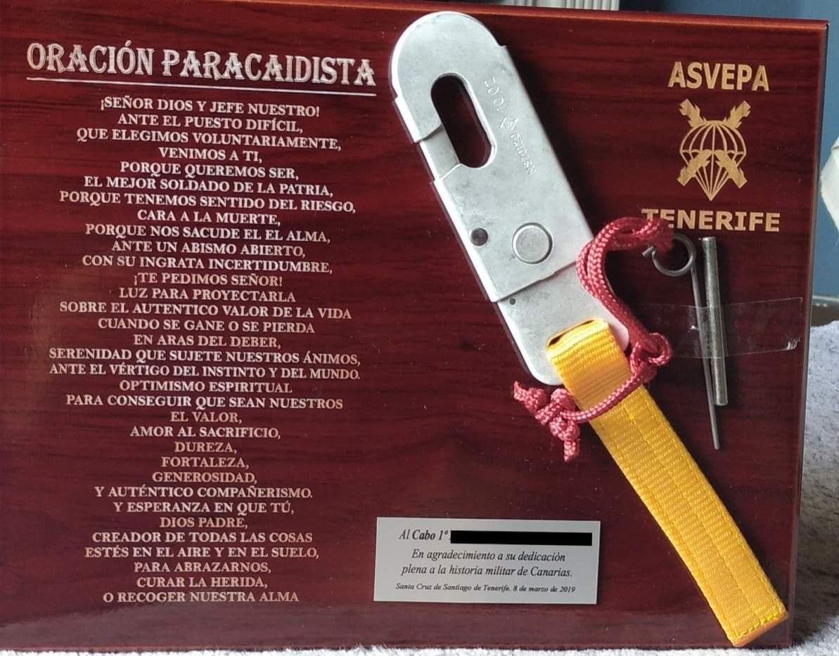 AAArtilleros_'s tweet photo. Muchas felicidades a todos los componentes de la Brigada #Paracaidista y a sus veteranos en el LXVIII Aniversario de su creación.
#DespertaFerro
#ASVEPA #Tenerife https://t.co/UNppVJwJ9l