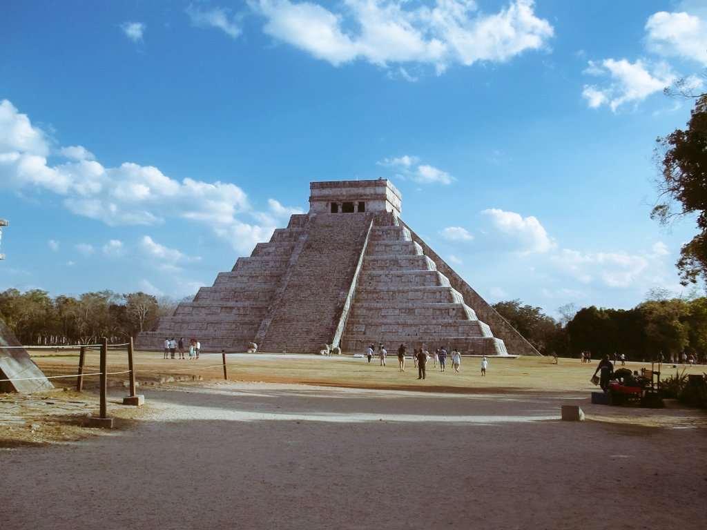 ali_rosaura's tweet photo. #HONORMagicCharlyPi Quiero mi #HONORMagic5Pro https://t.co/IFgrGwhzFM