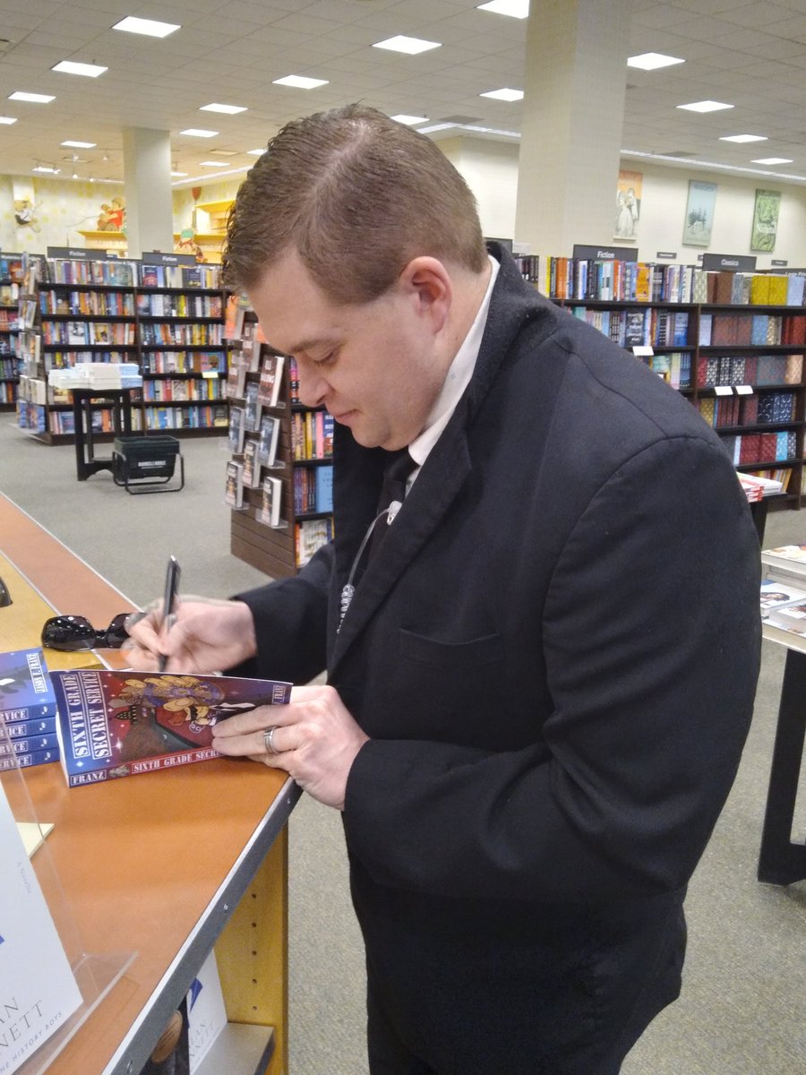 TheBadgrProject's tweet image. When you FINALLY get to see how YOUR book looks on a shelf at Barnes &amp;amp; Noble.