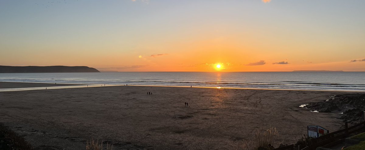 Belle Vue Holiday Apartment tweet media