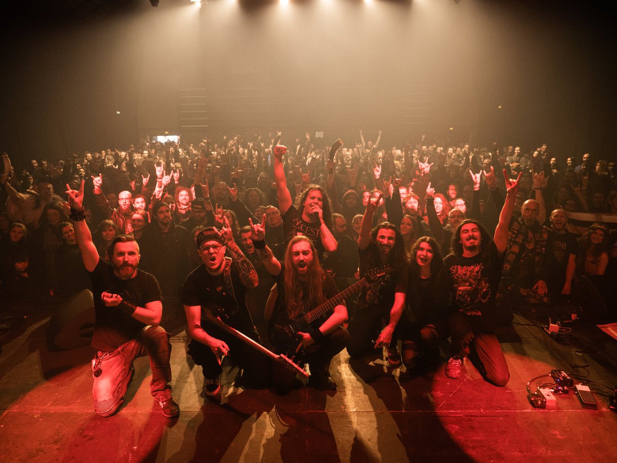 Bansidh (@bansidh_metal) on Twitter photo Quel triomphe ! Nous nous remettons à peine de nos émotions après ce superbe concert au <a href="/CernunnosFest/">Cernunnos Pagan Fest</a> devant un public plus que réactif !
Merci à vous qui nous suivez et faites de nous ce que nous sommes. ❤️🐗
📷 : @deuskin_photography Quel triomphe ! Nous nous remettons à peine de nos émotions après ce superbe concert au <a href="/CernunnosFest/">Cernunnos Pagan Fest</a> devant un public plus que réactif !
Merci à vous qui nous suivez et faites de nous ce que nous sommes. ❤️🐗
📷 : @deuskin_photography
