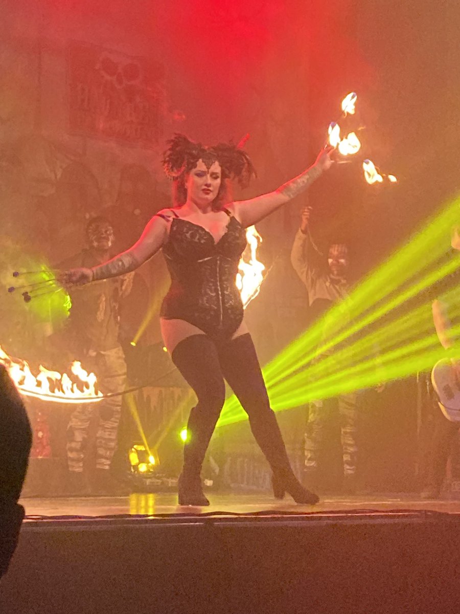 Neil__12's tweet photo. Another amazing night at @circusofhorrors last night in #strathpaffer can’t wait for the next tour!! #circus #whenyouback https://t.co/H09oQkwjKi