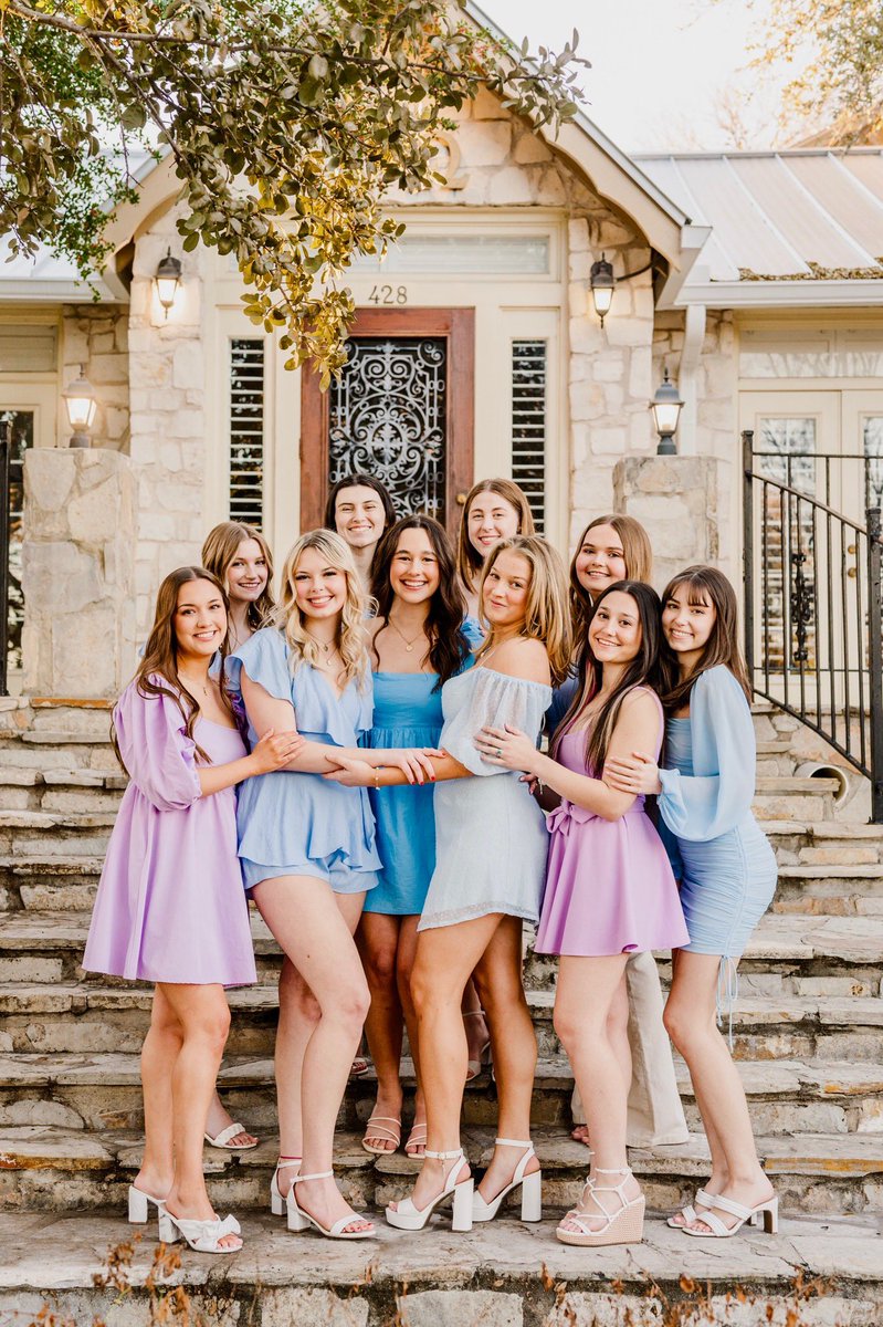 Introducing our 2023 CARDINAL CABINET! 🦋💜

We are so proud of these amazing ladies and all the work they do for our chapter!! ✨
