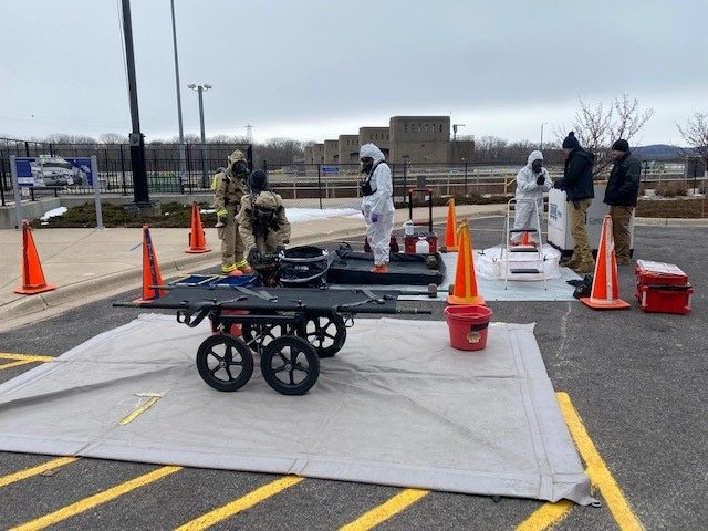 Our 54th Civil Support Team conducted a real-world training event with the U.S. Army Corps of Engineers in Minnesota last week. Training together with local, state, and federal partners helps ensure that we are prepared & ready to deploy in support of any emergency.