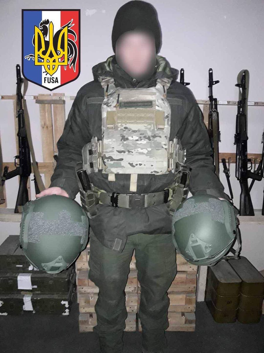 A l’heure où les rumeurs bruissent d’une possible implication biélorusse dans le conflit, FUSA entre en action. Nous avons livré des casques balistiques et des gilets pare-balles modernes aux unités déployées à la frontière.