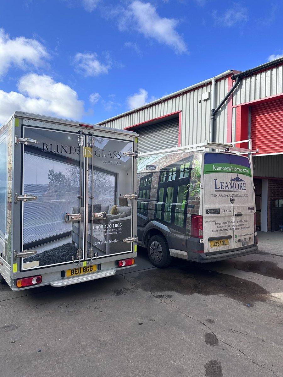 BlindsInGlass's tweet photo. Great to see the glass team at @leamorewindows earlier today

A company built on great values of customer service with great product, a perfect Partner 

See you again neat week 

#qualitybuiltIN https://t.co/kxc9NIEjNW