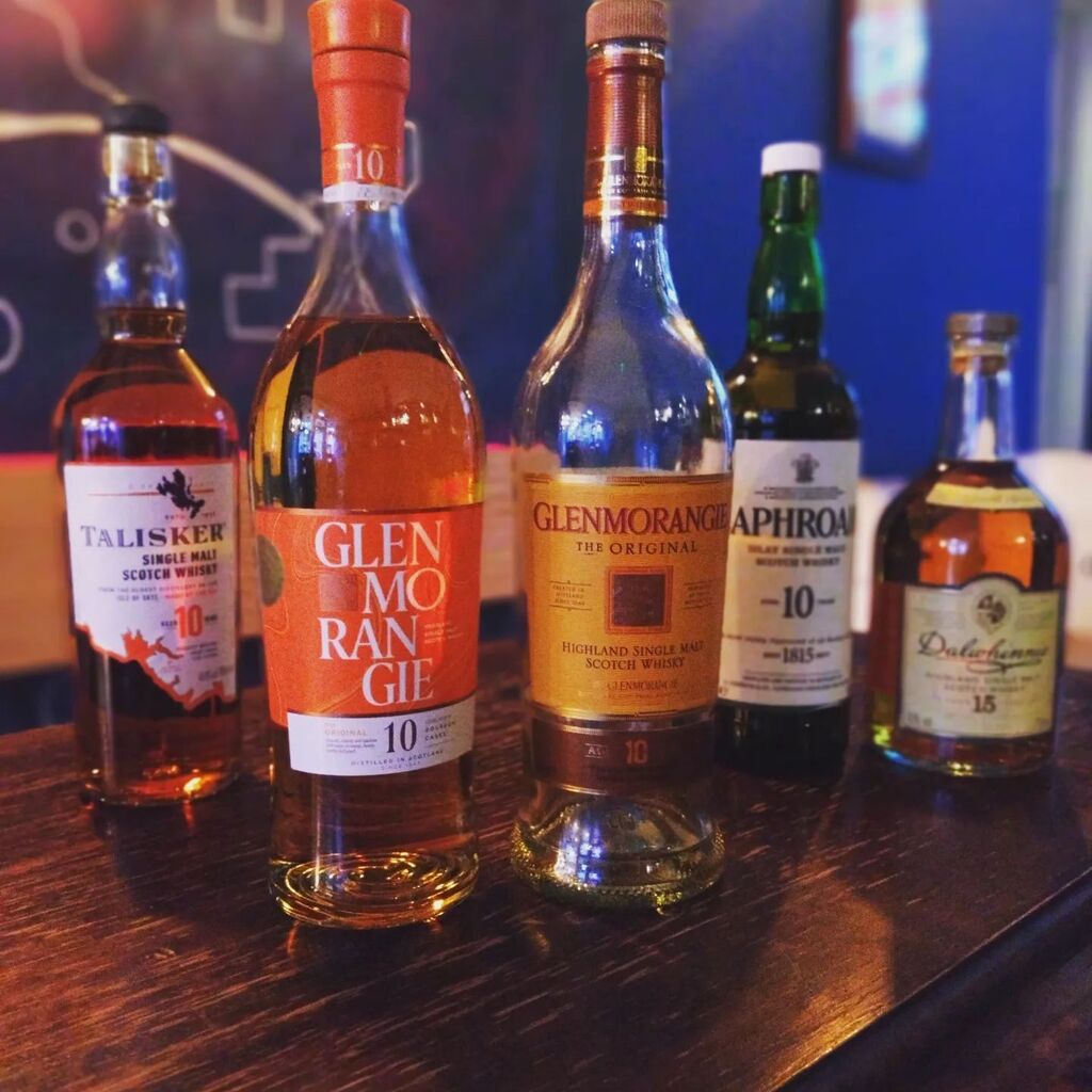 Restocked on single malts as they been real popular lately. 
Only +£2.50 to double on them and all top shelf spirits 🥃
Not totally sure about new glenmorangie bottle, looks a bit tango 😂🍊 instagr.am/p/CpA2ZooMdaN/