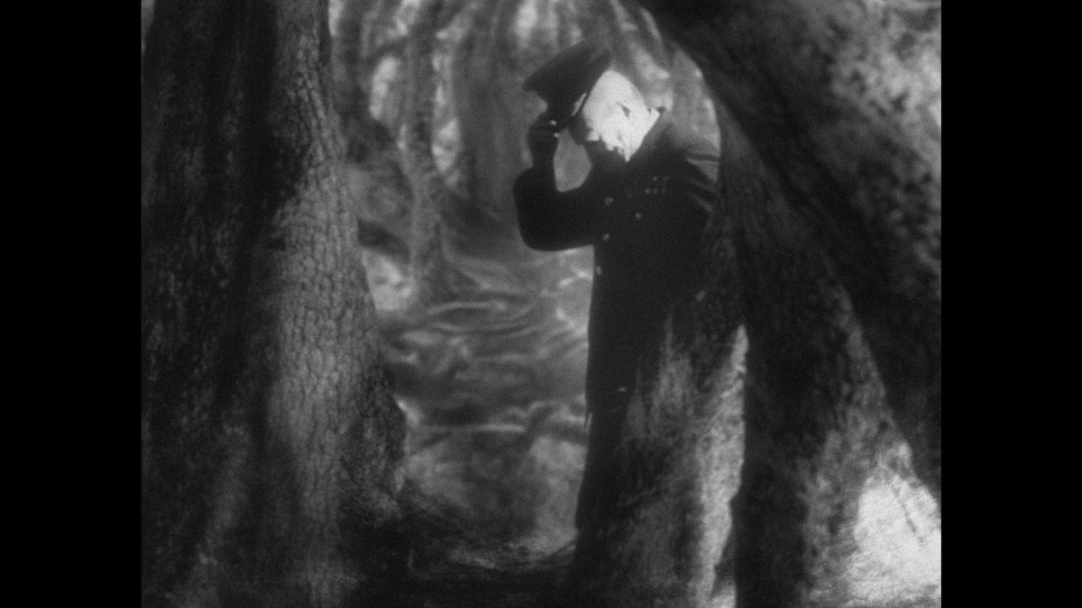 eeriestories's tweet photo. Tonight at #offscreenff – FAIRYTALE
Incarnations of Hitler, Stalin, Mussolini and Churchill wander around Purgatory, bumping into Jesus and Napoleon. Aleksandr Sokurov animates the ghosts of the past to reflect on a legacy of 20th century atrocity.
📽️ 07:00 pm, Cinema Nova https://t.co/vpjjaSOvQh