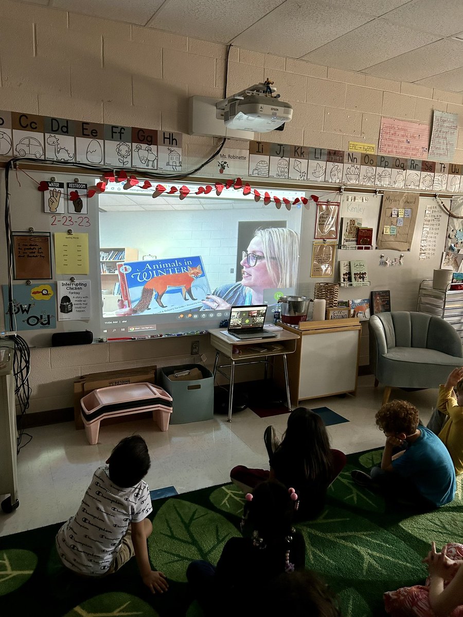 Hayley Icenhour tweet media