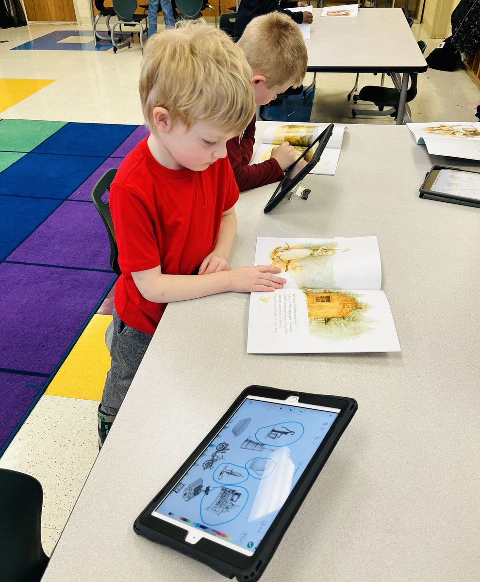 Good readers look back in the text. We are learning this important skill in kindergarten! 📚🖤💛 <a href="/saylerparkjags/">Sayler Park School</a> <a href="/IamCPS/">I Am CPS</a> <a href="/WitWisdomELA/">Wit & Wisdom English</a>