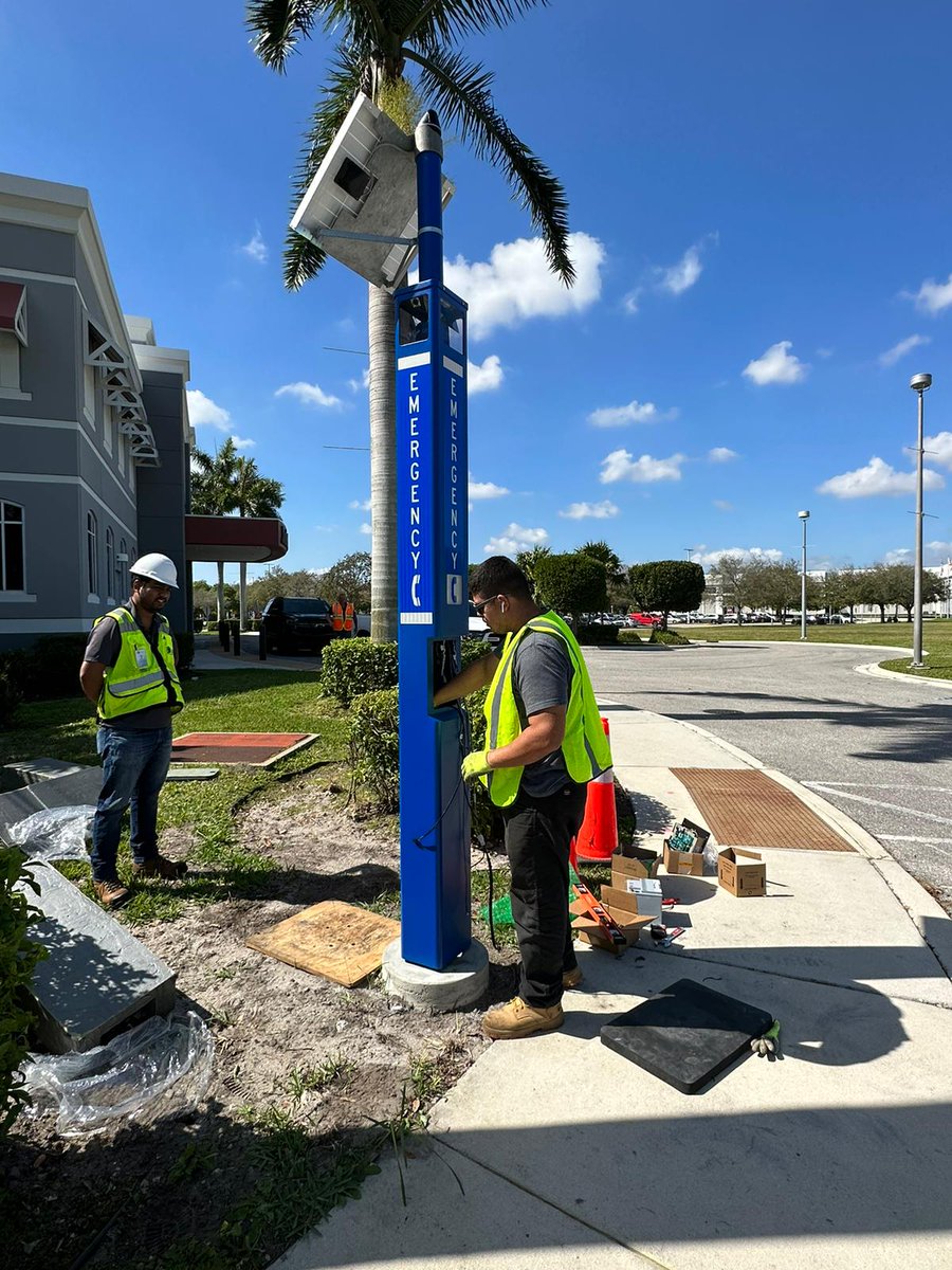Broward College here in Florida just got a lot safer! Installing these beauties this week! Powered by the sun, connected via cellular, and ready to summon help 24/7. Call our office for your quote today! 800-216-4044 or email sales@tsandl.us #BlueLightTower #Safety #Solar