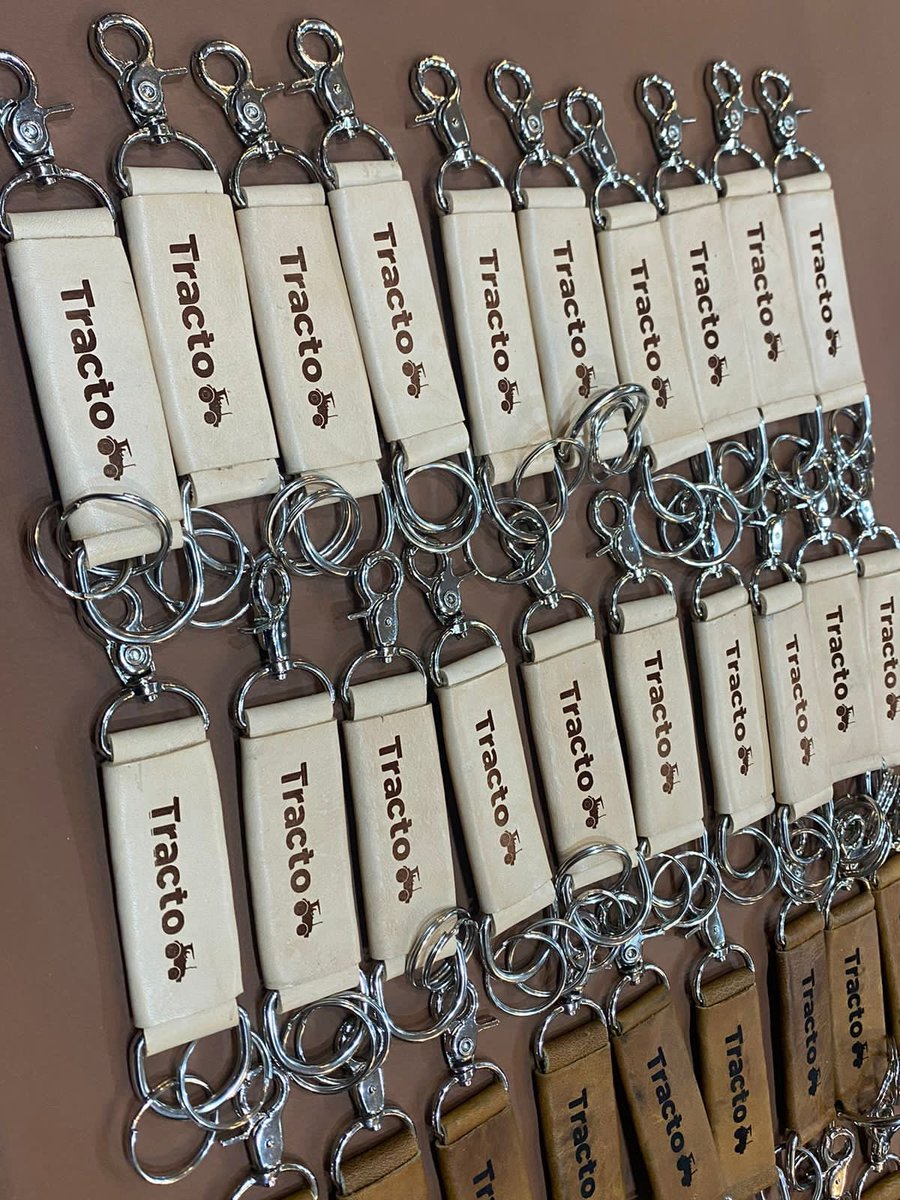 kbempresarial's tweet photo. 100 llaveros de cuero personalizados. Culminados y entregados. ✔️ https://t.co/njOntZlCqr