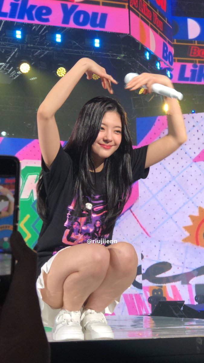lia_hourly's tweet photo. #LIA #리아 #ITZY #MIDZY https://t.co/f3He698lZ1