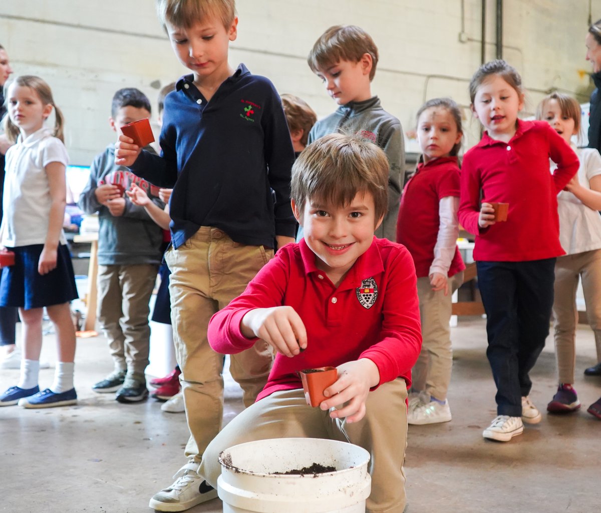 Area2Farms's tweet photo. Incredible to welcome the @SSSASsaints class of 2035 to our #farm 

#futurefarmers #saints #thatsaintlife https://t.co/RJ0WD23rrT